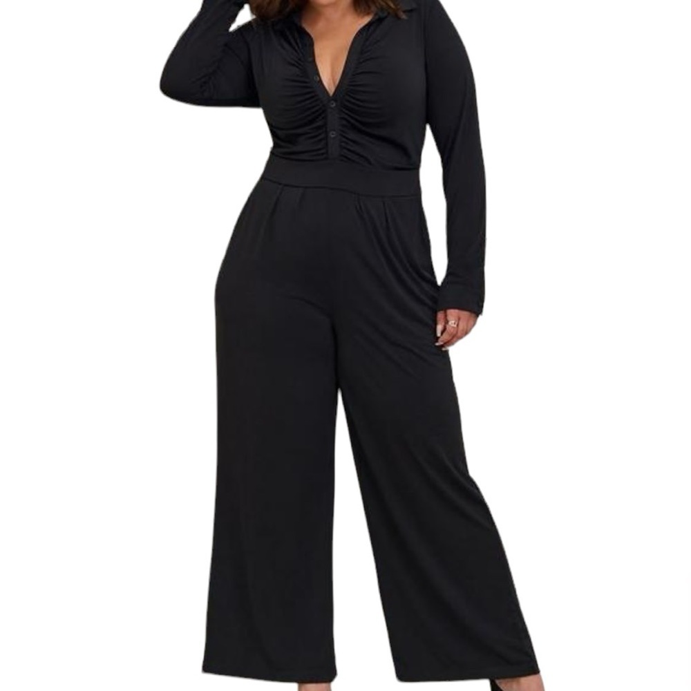 New torrid black Studio Knit Wide Leg Jumpsuit  4X 26 great stretch